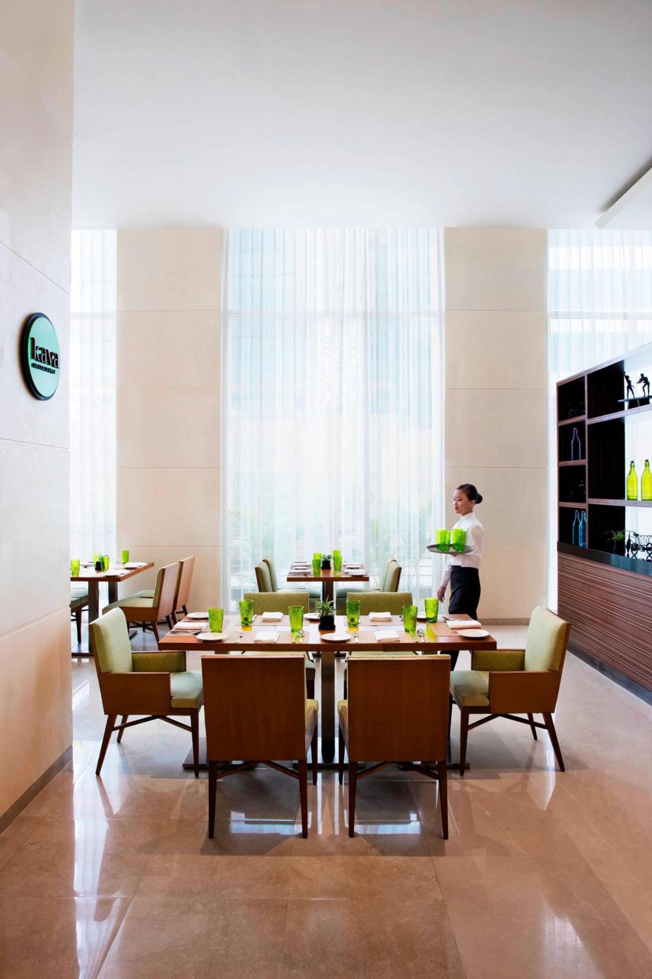 Hotel Fairfield By Marriott Bengaluru Outer Ring Road Zewnętrze zdjęcie