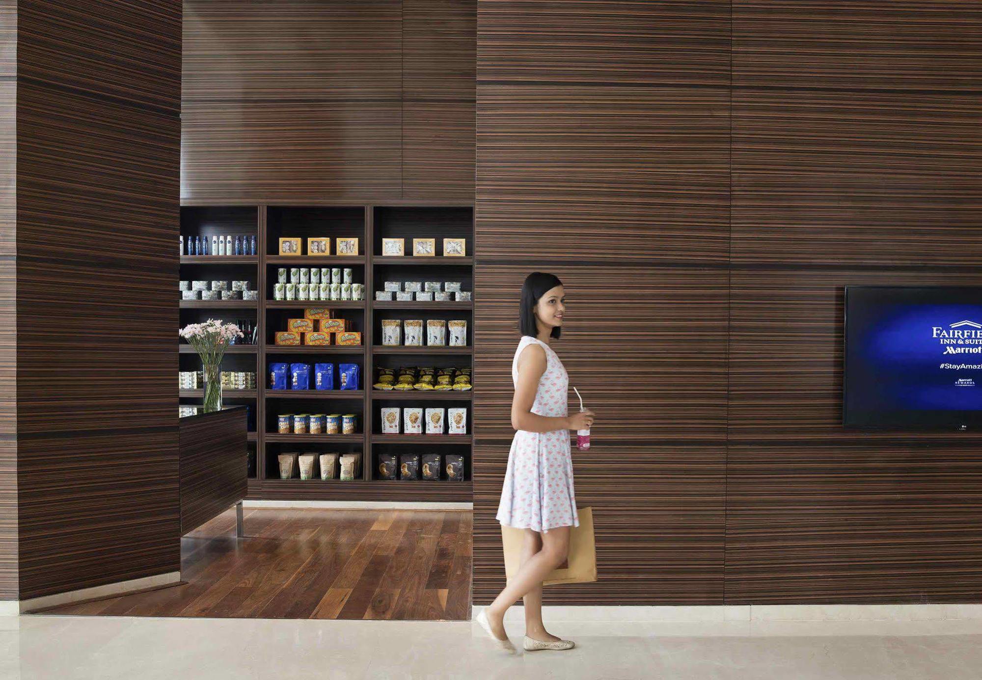 Hotel Fairfield By Marriott Bengaluru Outer Ring Road Zewnętrze zdjęcie